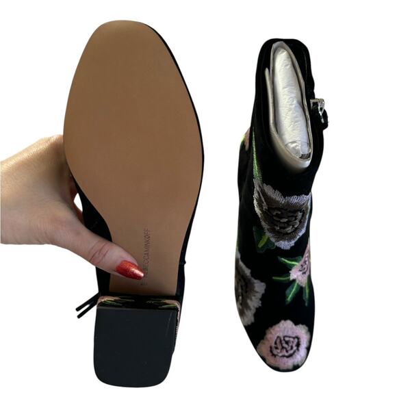 Rebecca Minkoff Bryce Floral Embroidery Black Ankle Booties Women’s Size 6 NWT - Picture 6 of 7